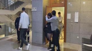 Taksim'de sahte dolar dağıtıp kaydetmişlerdi! Savunmaları ortaya çıktı