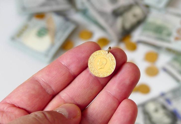 'Ekranda gördüğünüz o külçe altınlar yok Türkiye'de...' dedi: 'Cebinde dolar olana acıyorum' Seçim öncesi en kritik haftada İslam Memiş'ten olay piyasa yorumu G2