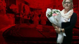 Kapısı açık minibüsten düşerek hayatını kaybetti! Ailesi isyan etti