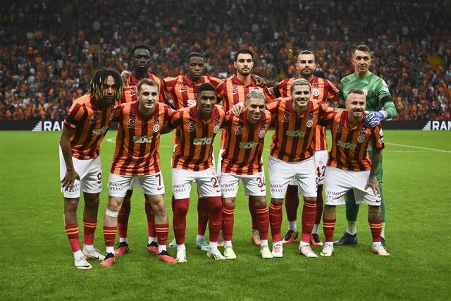 AA-20231021-32476495-32476493-GALATASARAY_BESIKTAS (Large)