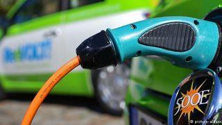 Petrol fiyatı tırmanmaya devam ediyor