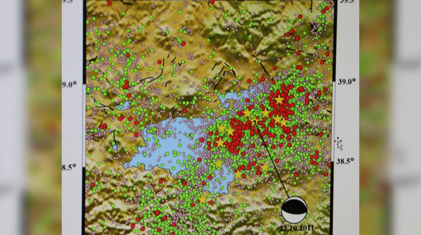 Deprem ile ilgili çalışma ortaya koydu! 'Van Gölü'nün doğusu, batısına göre daha yüksek riskli'