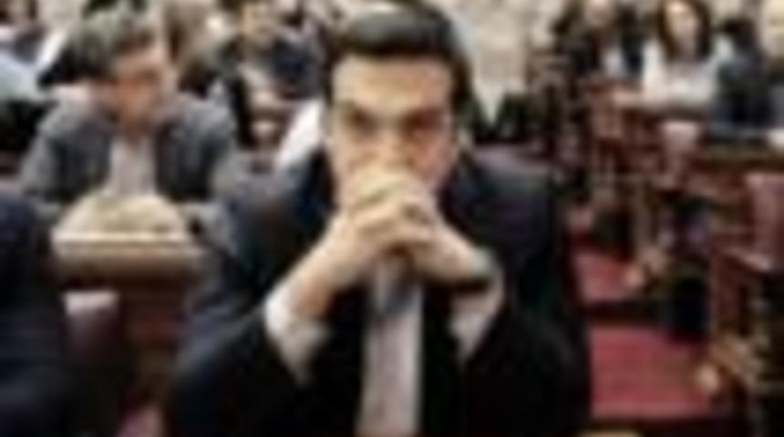 Yunan parlamentosu tasarruf tedbirlerini onayladı