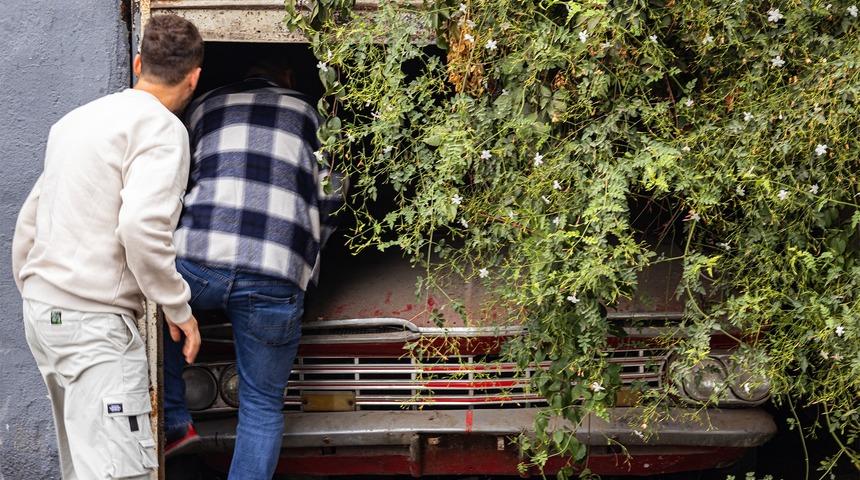 59 model klasik otomobil yıllar sonra gün yüzüne çıktı! Görenler gözünü alamadı, restorasyon maliyeti dudak uçuklattı