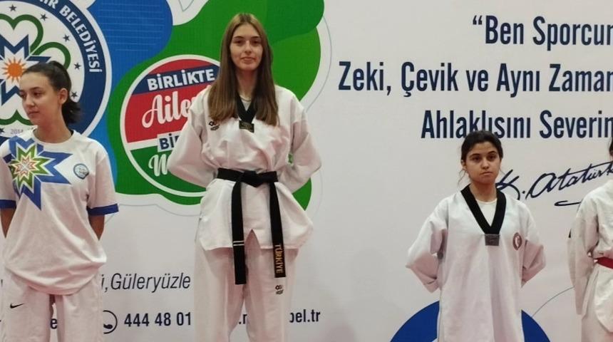 Köyceğizli taekwondocular 14 madalya kazanarak rekor kırdı