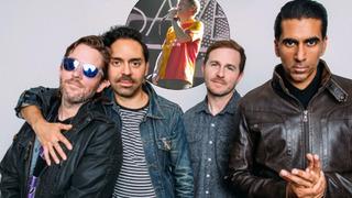 Dünyaca ünlü müzik grubu Saves the Day'in solisti sahneye Galatasaray formasıyla çıktı!