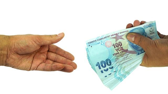 Bayram öncesi o paralar hesaplara yatıyor: Bakan Göktaş Aile Destek Programı ödemeleri için tarihi duyurdu