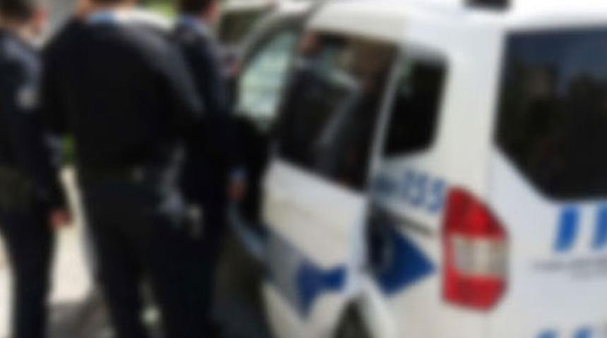 Altınlar, dolarlar, eurolar... Otobüsün motor kısmından çıktı! İlginç savunma