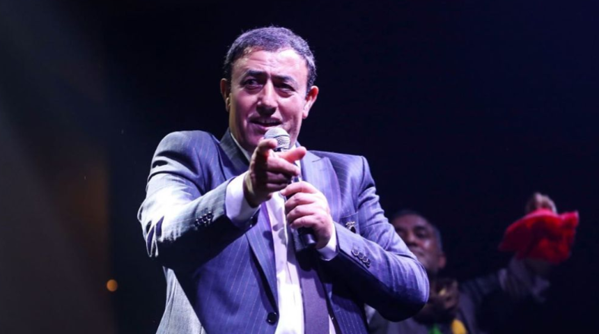 &Uuml;nl&uuml; t&uuml;rk&uuml;c&uuml; Mahmut Tuncer'in kızı Gizem Tuncer 26 kilo verdi! Her sabah bunu yapmış