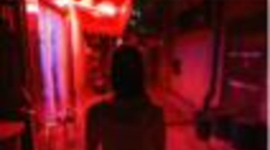 Zorla çalıştırılan seks işçileriyle birlikte olanlara ceza