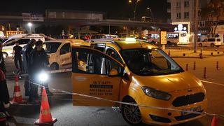 Akılalmaz olay! Bindiği takside yanlışlıkla kendini vurdu