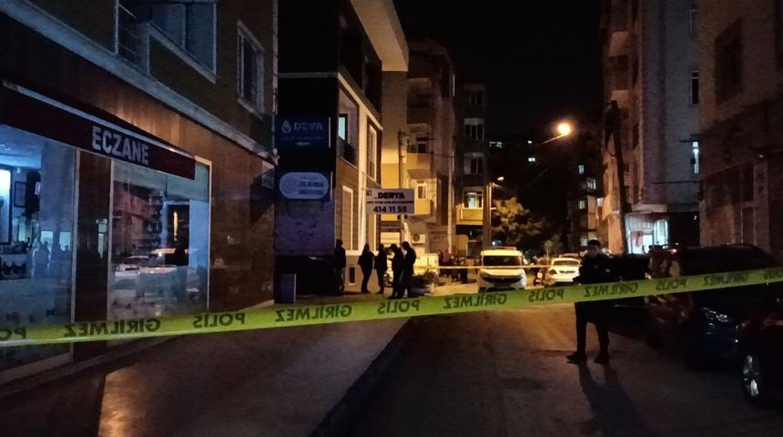 Kocaeli'de aile katliamı! Oğlunu ve eşini silahla öldüren, kızını da ağır yaralayan baba intihar etti