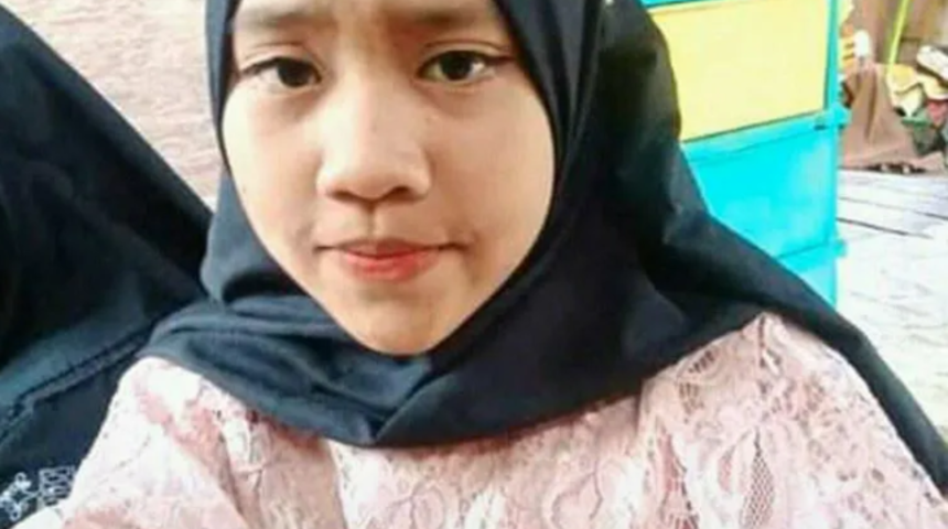 Endonezya'da nehirde yüzen 17 yaşındaki kız çocuğu dişleri olmayan timsah tarafından boğuldu! Bir anda saldırdı