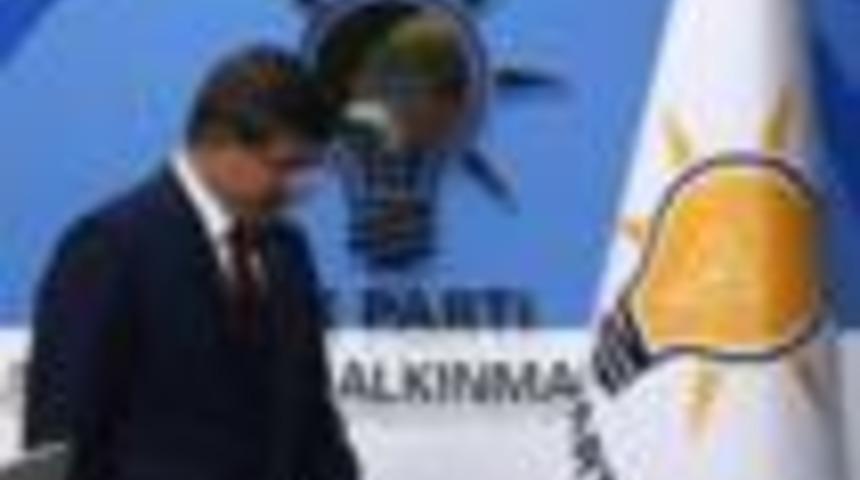 Financial Times: Türkiye'de ekonomik reformlar tökezliyor
