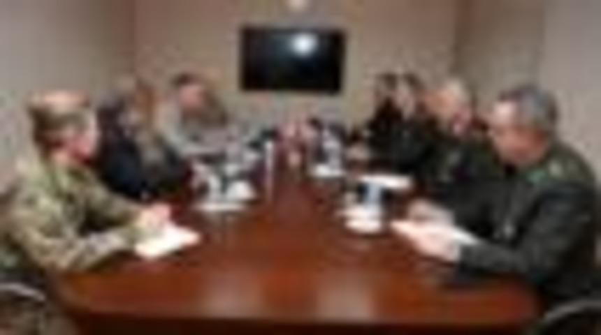 Hulusi Akar, ABD Genelkurmay Başkanı ile g&ouml;r&uuml;şt&uuml;