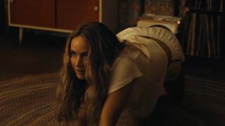 Jennifer Lawrence çıplak sahnesiyle gündemde! Korkusuz bir oyuncu