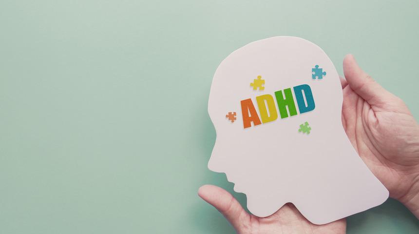 Dikkat eksikliği ve hiperaktivite bozukluğu (DEHB) nedir? Dikkat eksikliği ve hiperaktivite bozukluğu neden olur? 