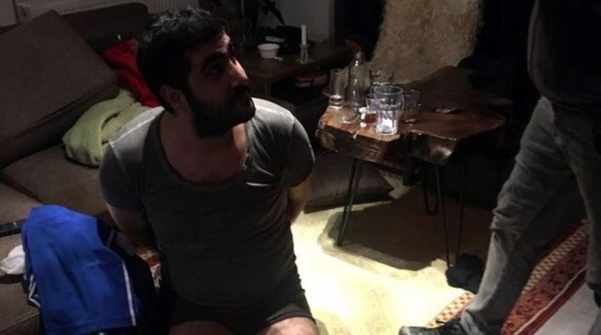 Su&ccedil; &ouml;rg&uuml;t&uuml; lideri İsmail Altınışık l&uuml;ks rezidansta yakalandı! 