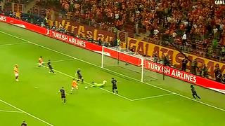 Galatasaray - Bayern Münih maçına damga vuran pozisyon! Kerem Aktürkoğlu, kale ağzında zor olanı başardı...