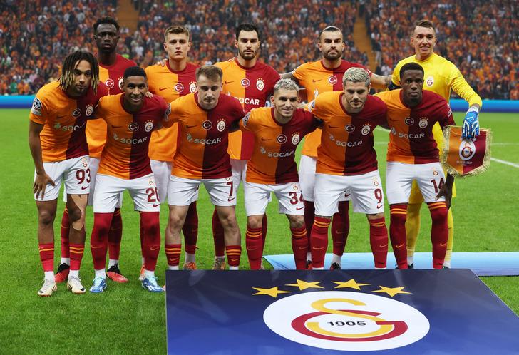 Şampiyonlar Ligi'nde oynanacak Manchester United maçı öncesi Okan Buruk kötü haber duyurdu! "Oynayamaz" G2