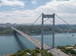 Köprü ve otoyol zammı ertelendi mi, ne zamana ertelendi? Zamlı alınan geçiş ücretleri ne olacak, iade edilecek mi?