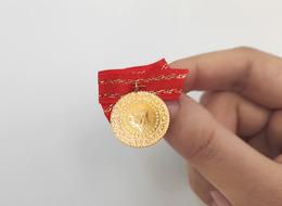 İslam Memiş 'altın yeni bir aralığa yerleşti' dedi: 1 ayın zirvesinden düşüş sonrası günü açıkladı: 'Perşembe’den önce Perşembe’den sonra diye ikiye ayıracağız'