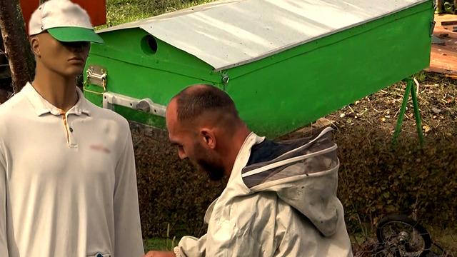 Tabut, cansız manken, varil... Gören hem tedirgin oluyor hem de şaşkınlığını gizleyemiyor!