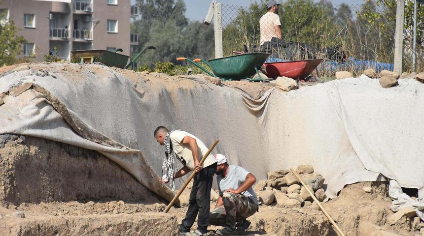 Benzerleri Midilli Adası'nda var! Kazı sırasında heyecanlandıran keşif 'Bunun çıkmış olması önemli' 