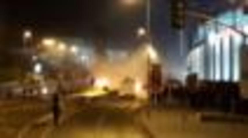 İstanbul'da patlama: En az '20 polis yaralı'