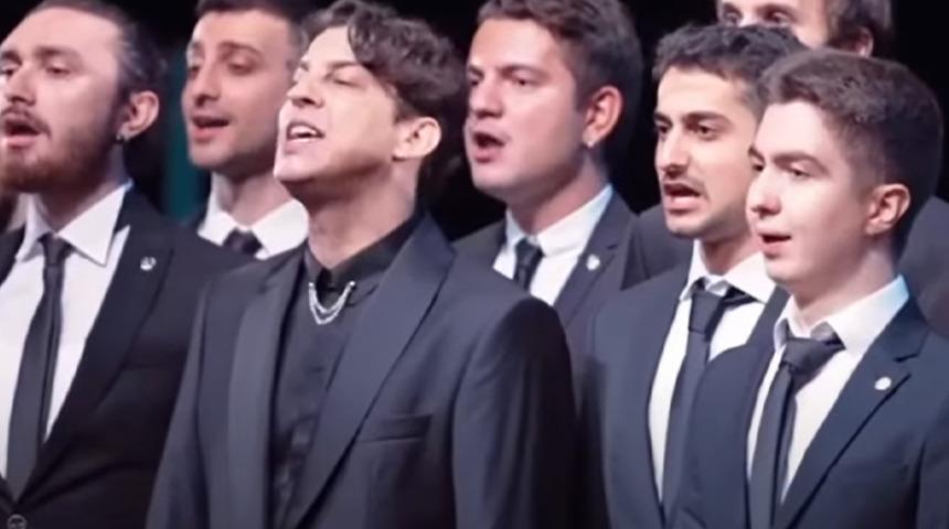 Oğuzhan Uğur paylaştı! Norm Ender'den Cumhuriyet'in 100. yılına özel marş