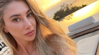 Şeyma Subaşı eski eşinin memleketi Mısır'dan paylaştı! İddialı pozlarıyla büyüledi