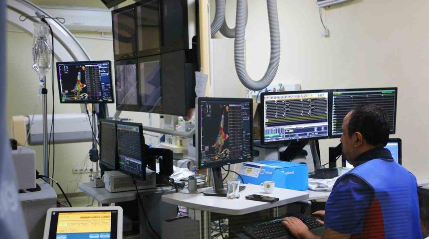 Kalpteki &lsquo;ka&ccedil;ak elektrik&rsquo; uzmanlar tarafından tespit edilip yakılıyor