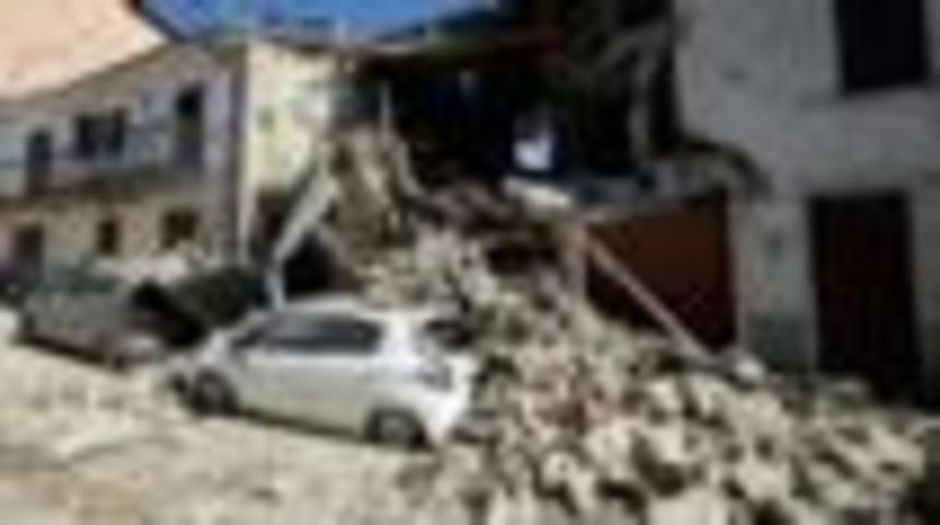 İsrail, "Deprem Tanrı'nın cezası" yorumu i&ccedil;in İtalya'dan &ouml;z&uuml;r diledi