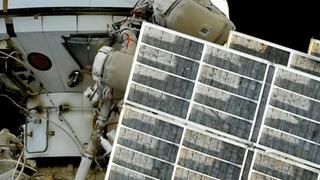 Rus kozmonotlardan 8 saatlik uzay yürüyüşü