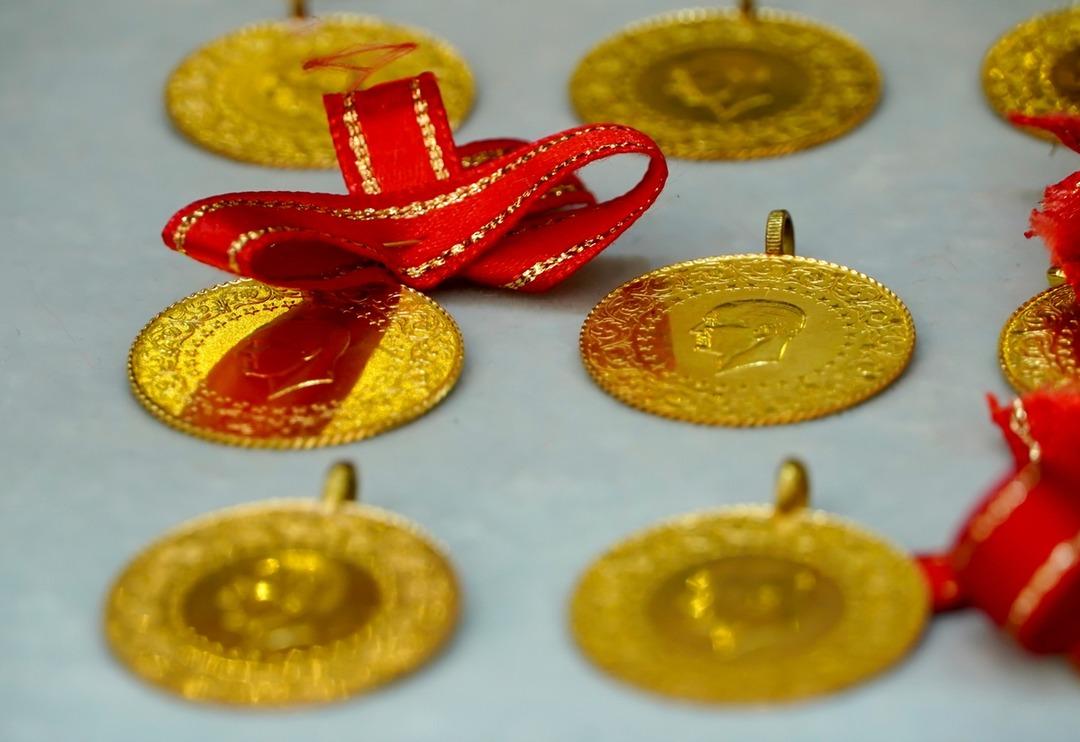 Altın fiyatlarındaki rekor sonrası ortaya &ccedil;ıktı! &lsquo;Gram altın 3000 TL olur&rsquo; dedi: O d&uuml;zenleme hayata ge&ccedil;erse&hellip;