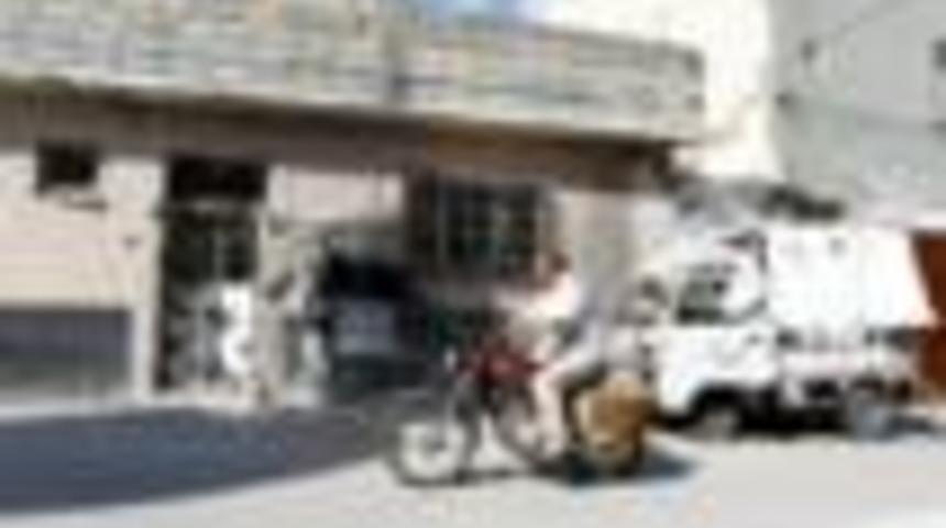 Gaziantep ve Kilis'e Suriye'den roket mermisi atıldı