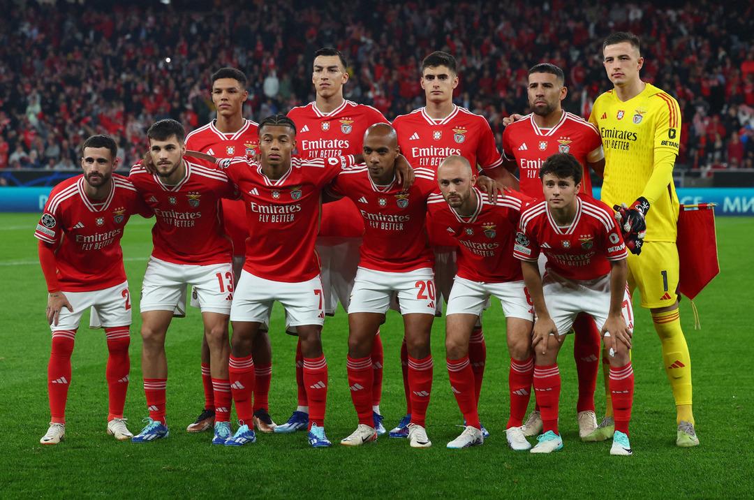 15 - BENFICA