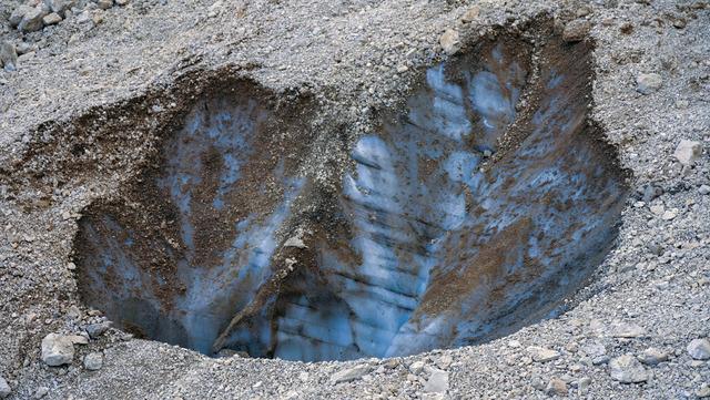 konyada-25-milyon-yil-oncesine-ait-sirk-buzulu-bulundu_2455_dhaphoto1