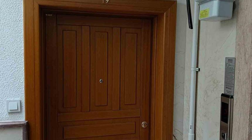 'Çocuklarını yerde kanlar içerisinde görmüş' Dehşet evi! Öldürdüğü ağabeyiyle yan yana defnedildi