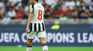 Newcastle United forması giyen Tonali için sürpriz gelişme!