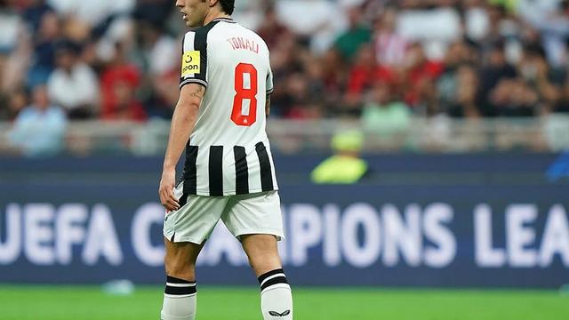 Newcastle United forması giyen Tonali için sürpriz gelişme!