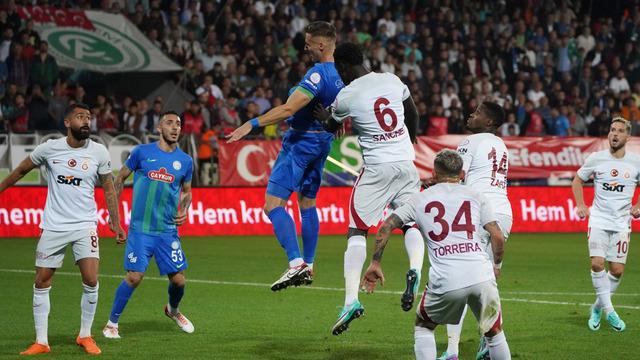 Galatasaray'ın galibiyet serisi Rize'de devam etti!