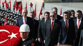 Cumhuriyet'in 100. yılında devlet erkanı Anıtkabir'de! Erdoğan: 100. yıla ulaşmanın sevincini ve gururunu yaşıyoruz