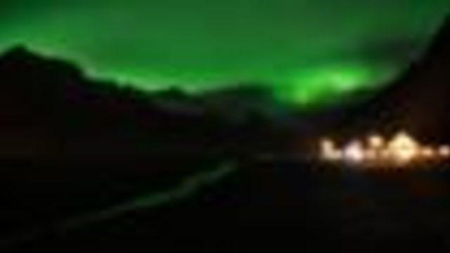 Reykjavik, Kuzey Işıkları için karanlığa gömülecek