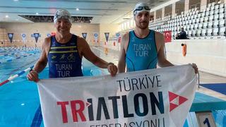 Cumhuriyetin 100. yılına özel 2 bin 23 kilometre yüzdü