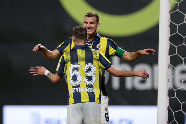 Pendikspor maçında 3 gol birden atmıştı! Tüm dünya Fenerbahçe'nin yıldızı Edin Dzeko'yu konuşuyor, "Durdurulamıyor" G4