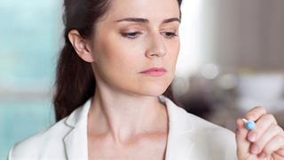 Kişilik testi: Araba mı, dürbünlü kişi mi, A harfi mi? Gördüğünüz ilk şey zeka ve karakterinizi ortaya çıkarıyor!