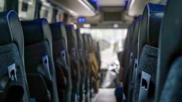 Otobüslerde yolcudan çok onlar taşınıyor! 'Araçta 15 yolcu var ama bagajlarda yer yok' 