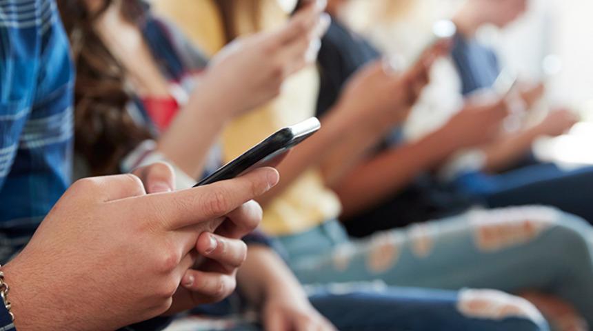 Bakan Abdulkadir Uraloğlu'ndan ücretsiz internet hediyesiyle ilgili karar!