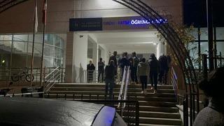 KYK yurdunda asansör halatları koptu! Son anda kurtulan öğrenciler hastaneye kaldırıldı